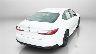 2026 Toyota Camry SE FWD
