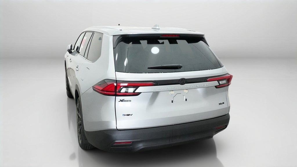 2026 Toyota Grand Highlander Hybrid Hybrid XLE FWD