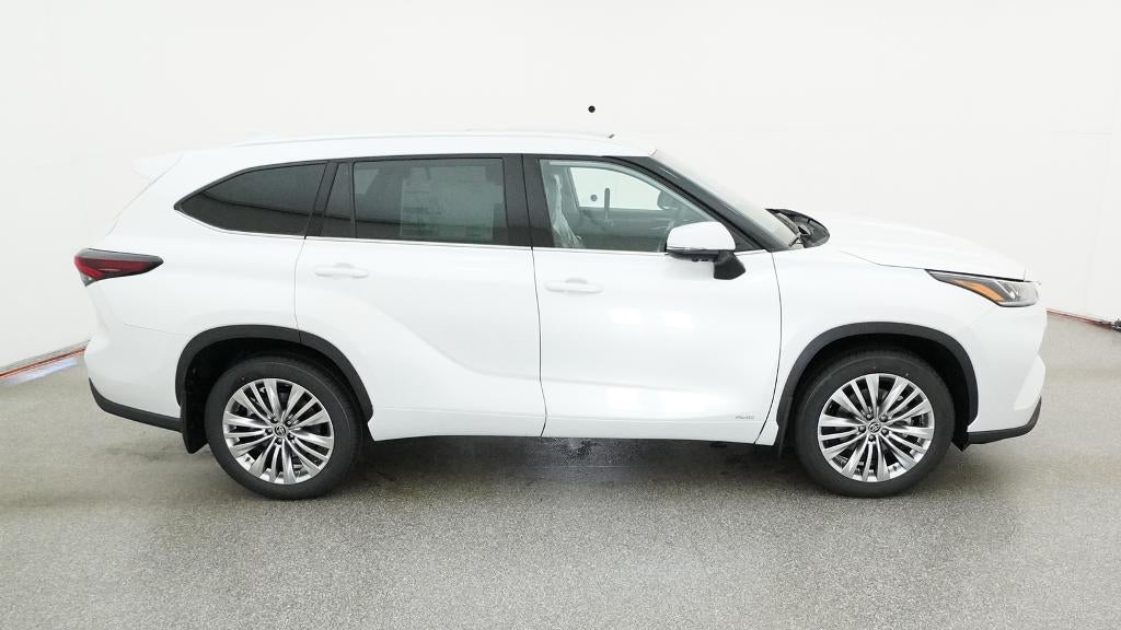 2026 Toyota Highlander Hybrid Hybrid Platinum