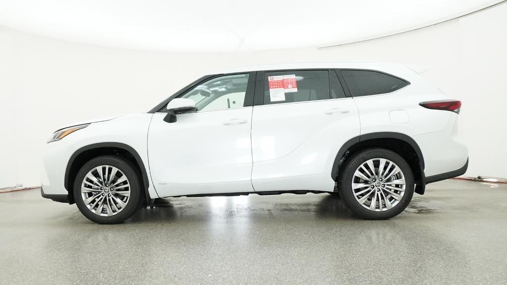 2026 Toyota Highlander Hybrid Hybrid Platinum