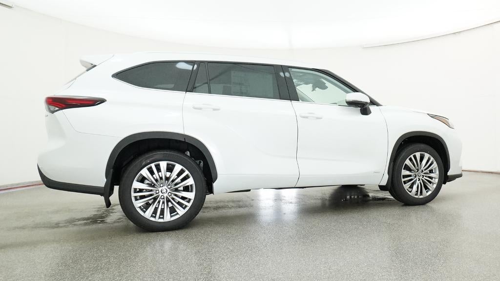 2026 Toyota Highlander Hybrid Hybrid Platinum