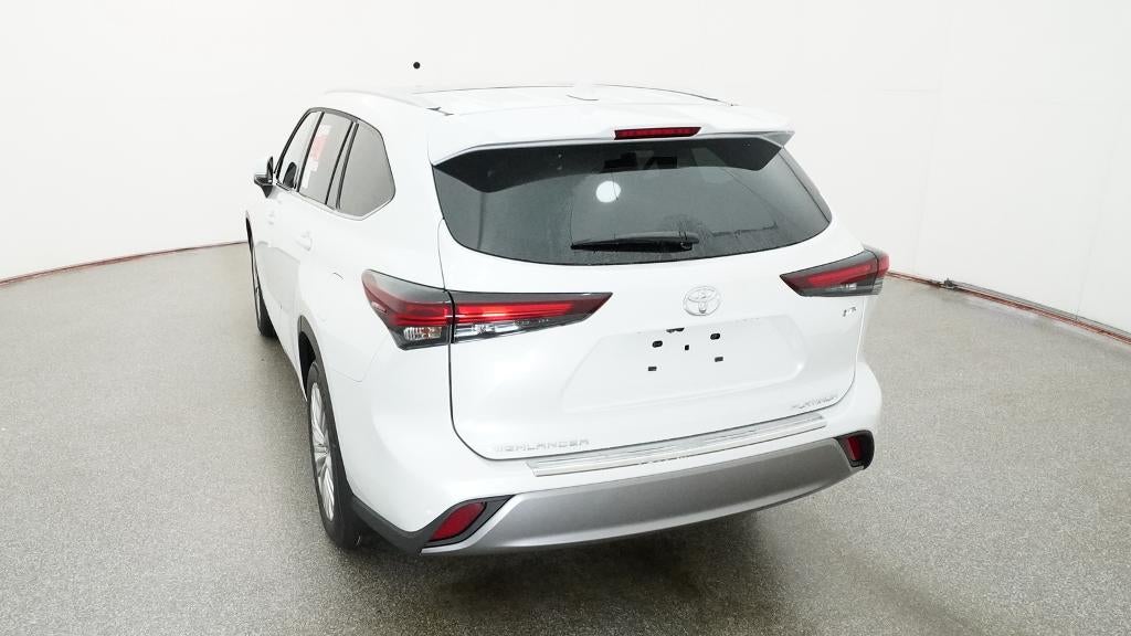 2026 Toyota Highlander Hybrid Hybrid Platinum