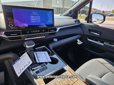 2026 Toyota Sienna Platinum 7 Passenger