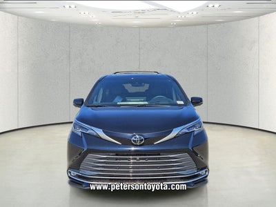 2026 Toyota Sienna Platinum 7 Passenger