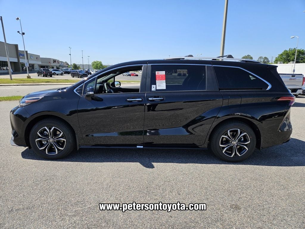 2026 Toyota Sienna Platinum 7 Passenger