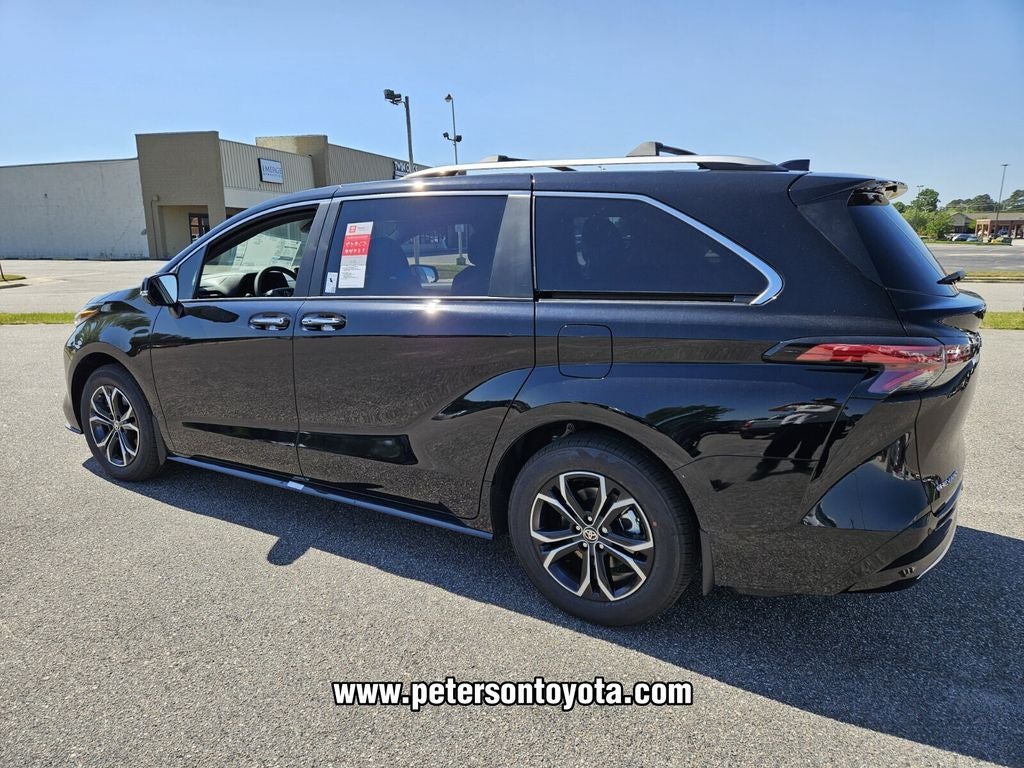 2026 Toyota Sienna Platinum 7 Passenger