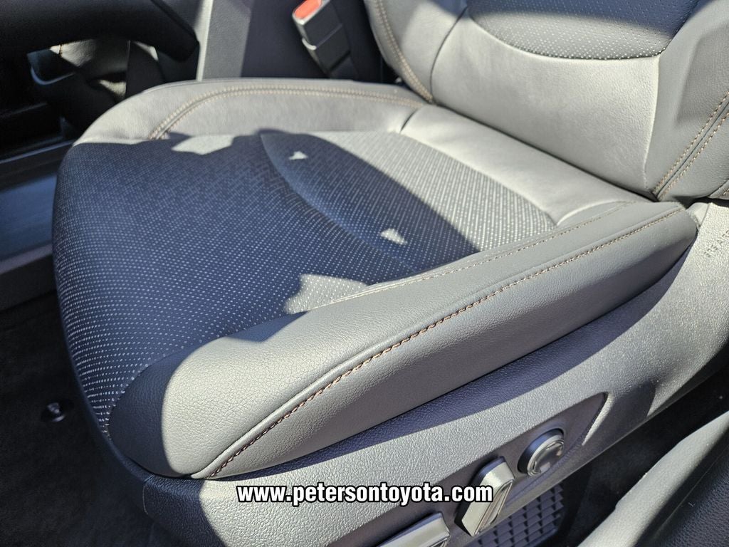 2026 Toyota Sienna Platinum 7 Passenger