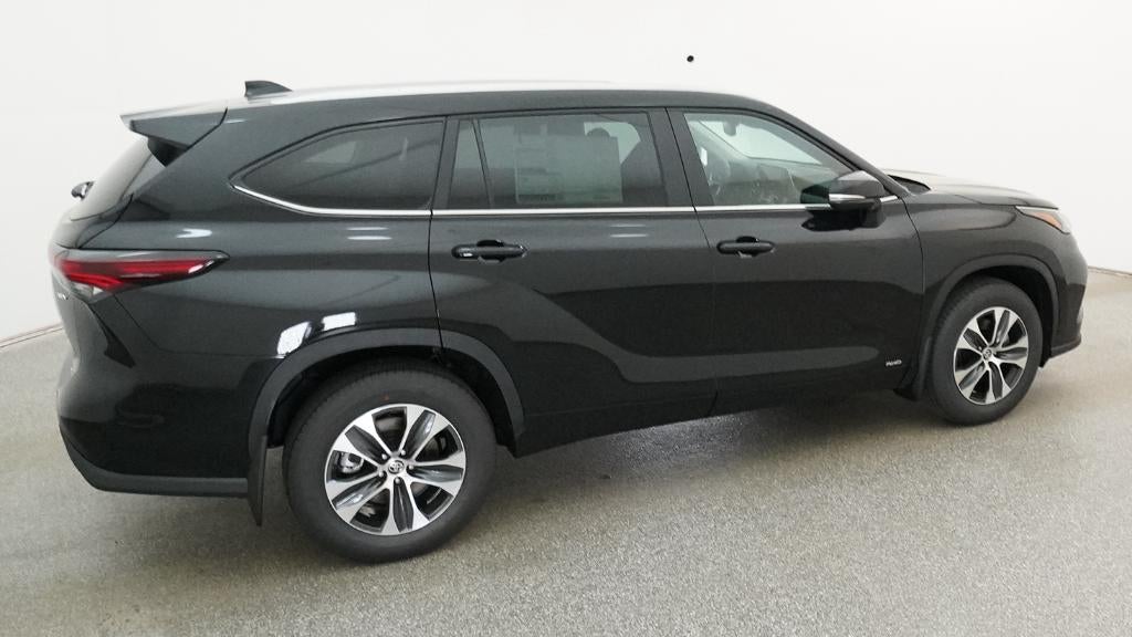2026 Toyota Highlander Hybrid Hybrid XLE