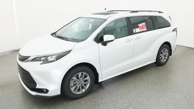 2026 Toyota Sienna XLE FWD