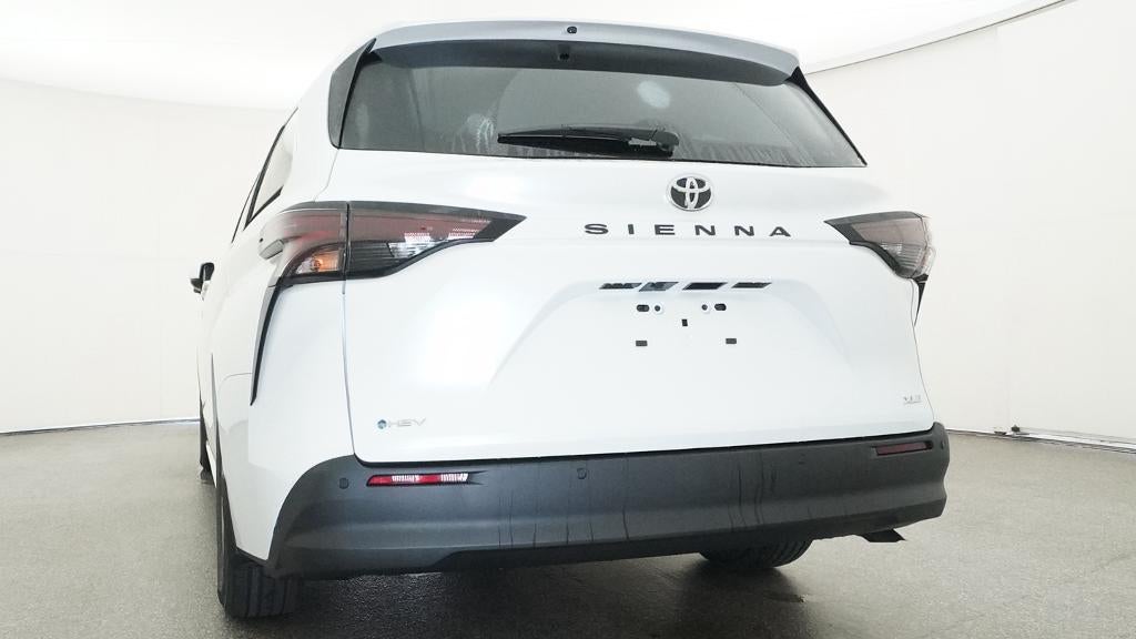 2026 Toyota Sienna XLE FWD