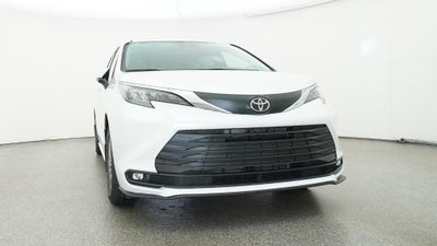 2026 Toyota Sienna XLE FWD