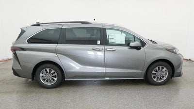2026 Toyota Sienna XLE FWD