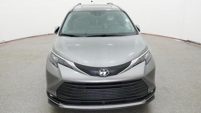 2026 Toyota Sienna XLE FWD