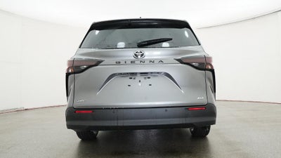 2026 Toyota Sienna XLE FWD