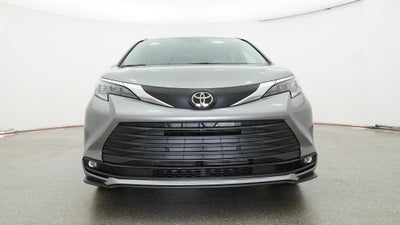 2026 Toyota Sienna XLE FWD