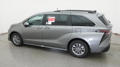 2026 Toyota Sienna XLE FWD