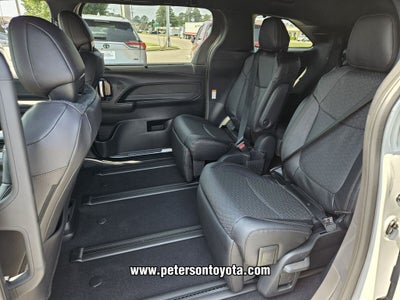 2026 Toyota Sienna Limited 7 Passenger