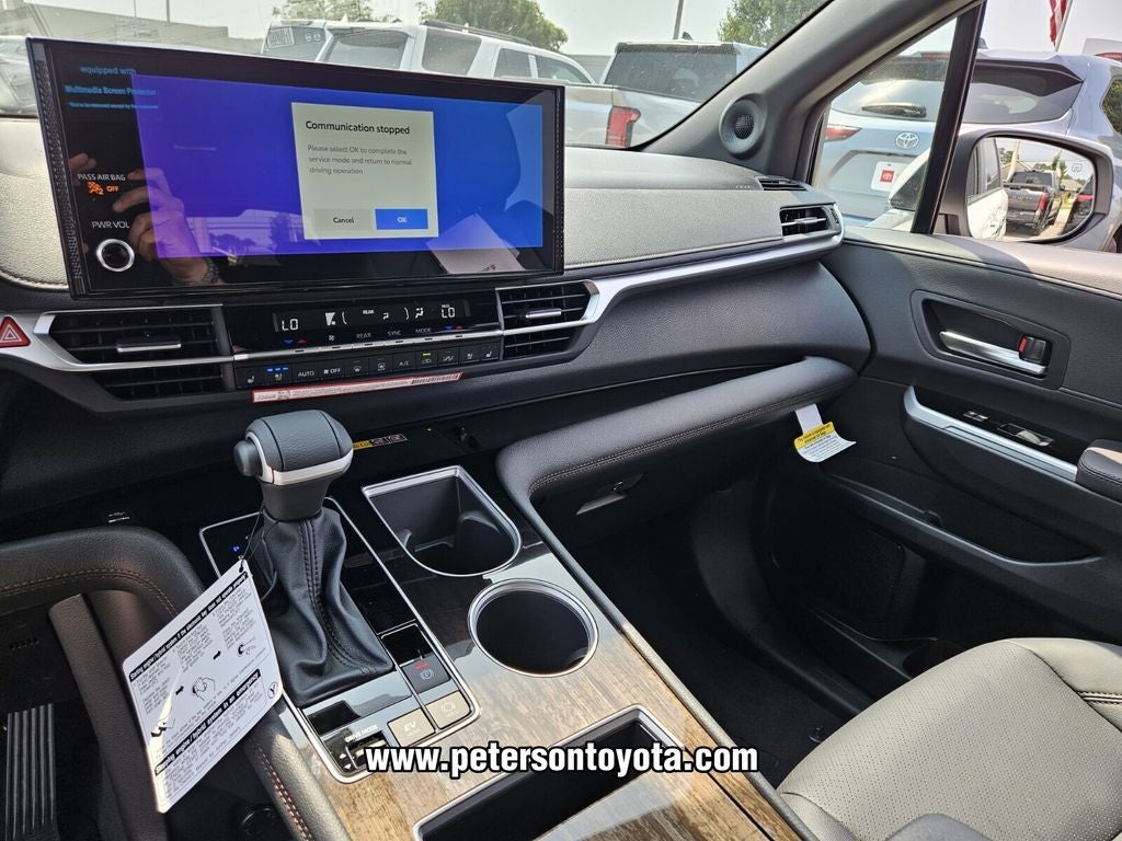 2026 Toyota Sienna Limited 7 Passenger