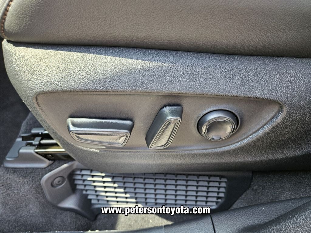 2026 Toyota Sienna Limited 7 Passenger