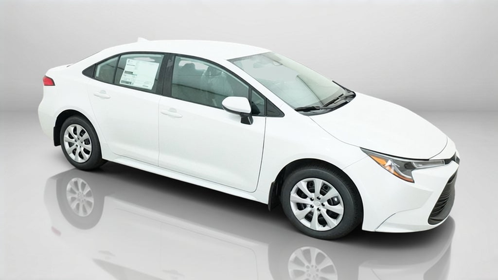 2027 Toyota Corolla LE FWD