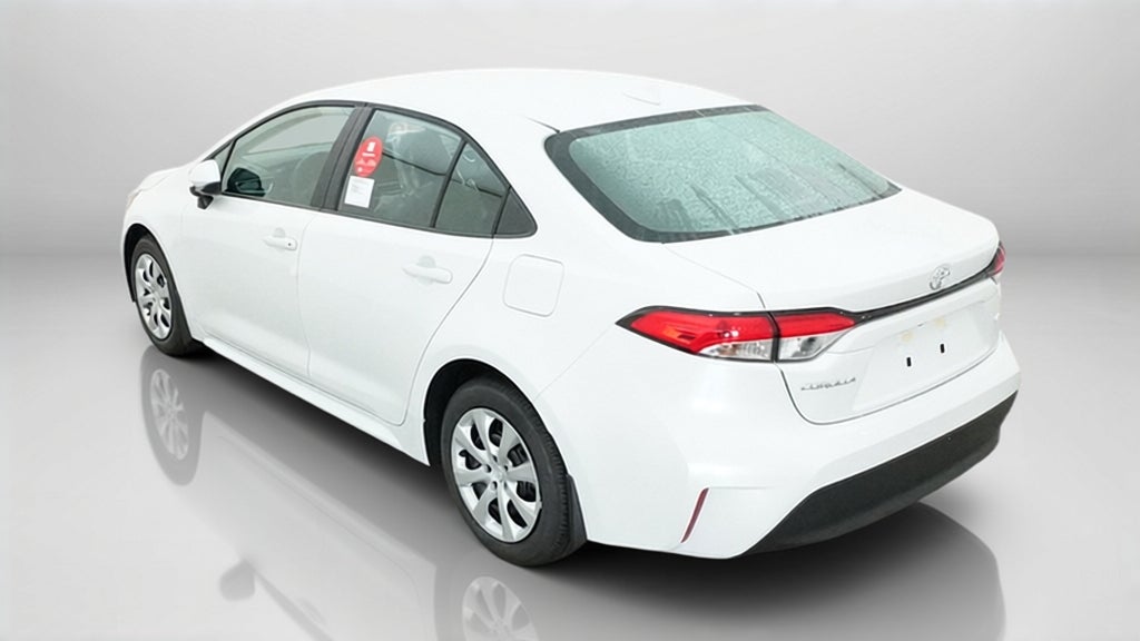 2027 Toyota Corolla LE FWD