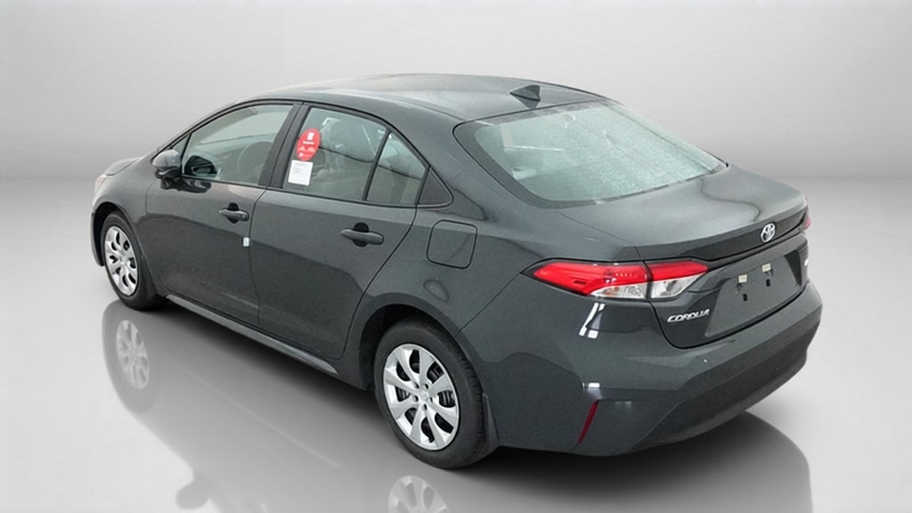 2027 Toyota Corolla LE FWD