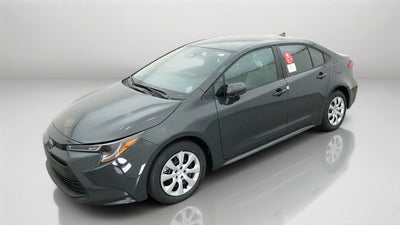 2027 Toyota Corolla LE FWD