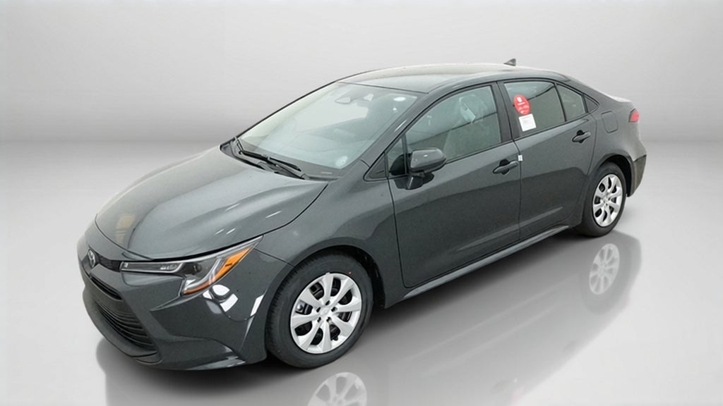 2027 Toyota Corolla LE FWD