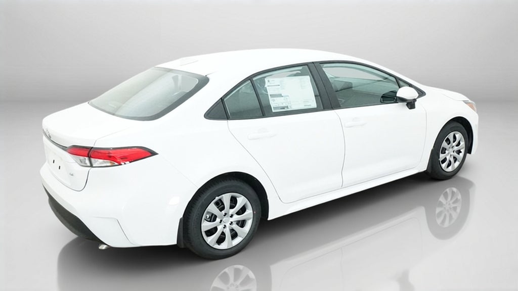 2027 Toyota Corolla LE FWD