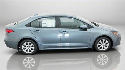 2027 Toyota Corolla LE FWD
