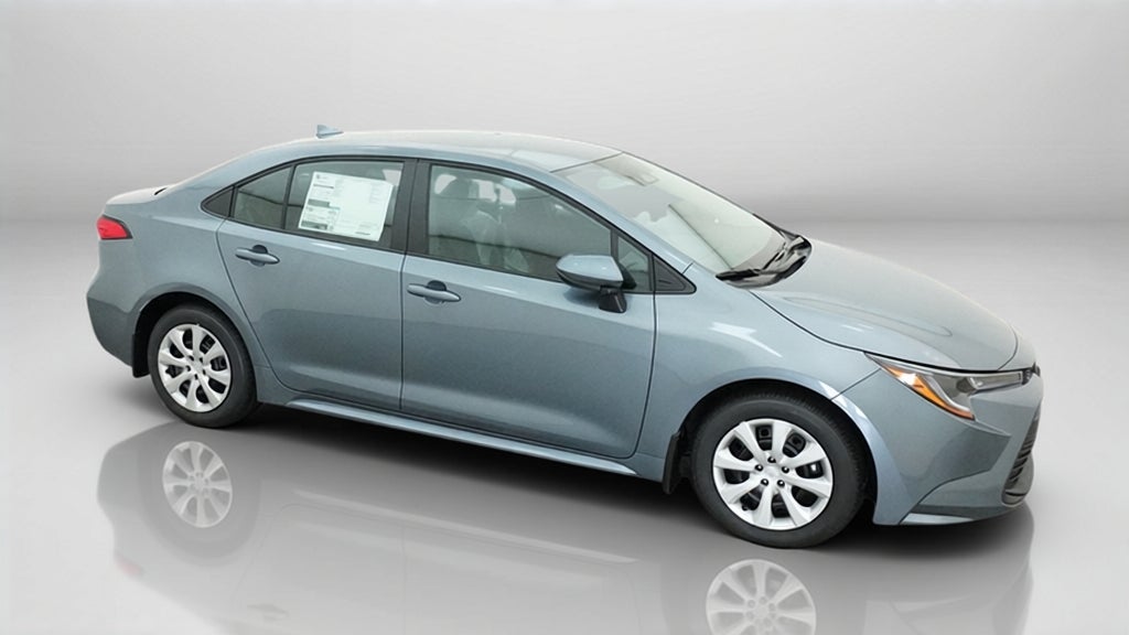 2027 Toyota Corolla LE FWD