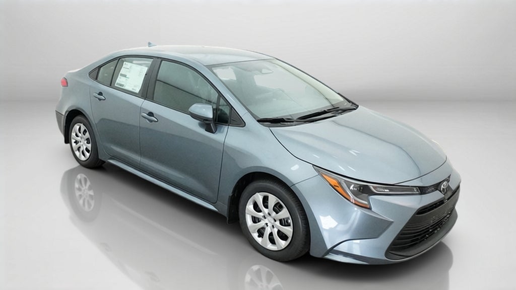 2027 Toyota Corolla LE FWD