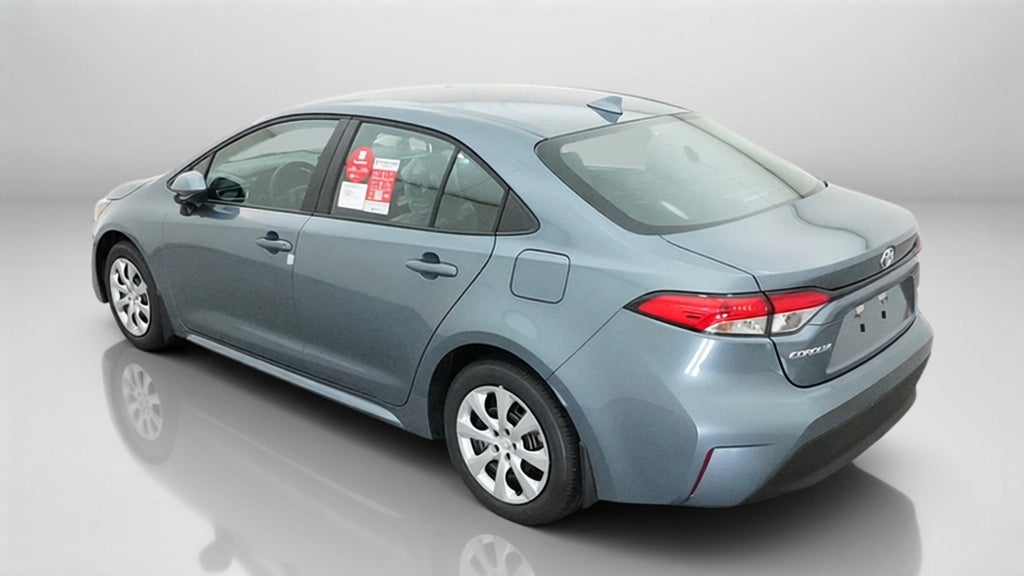 2027 Toyota Corolla LE FWD