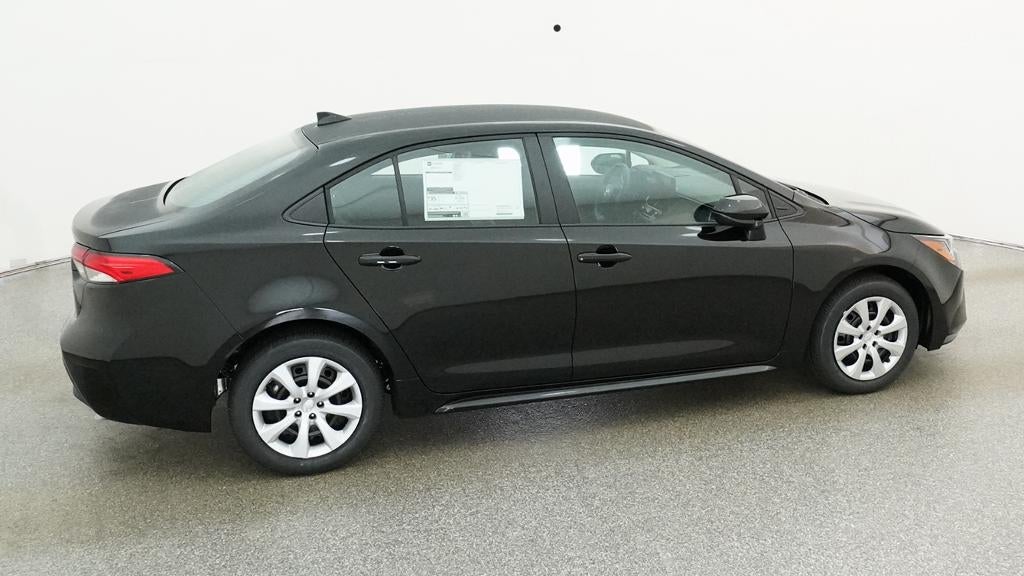 2027 Toyota Corolla LE FWD