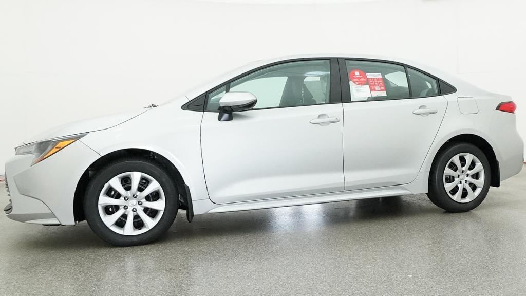 2027 Toyota Corolla LE FWD
