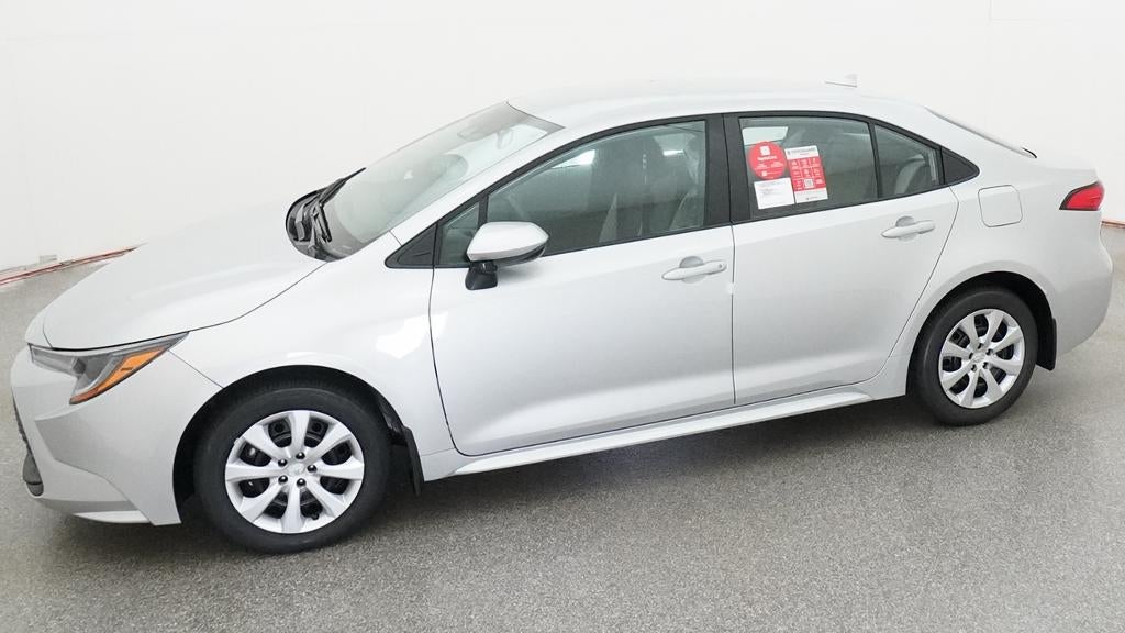 2027 Toyota Corolla LE FWD