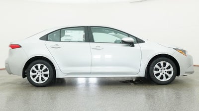 2027 Toyota Corolla LE FWD