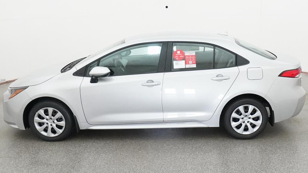 2027 Toyota Corolla LE FWD
