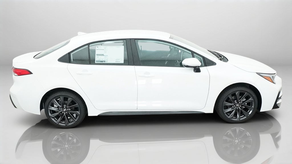2027 Toyota Corolla SE FWD