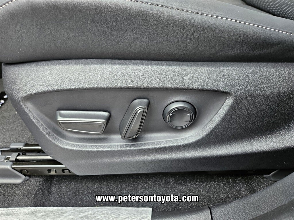 2026 Toyota Toyota Crown XLE