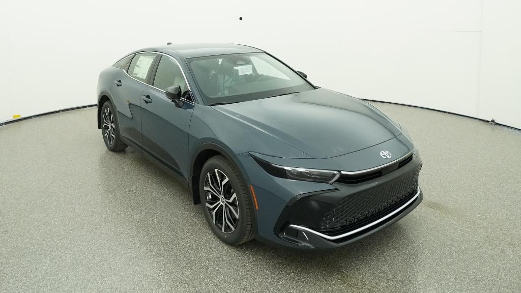 2026 Toyota Toyota Crown XLE