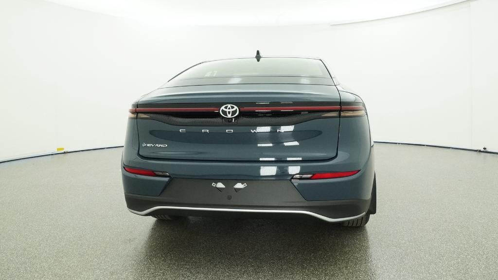 2026 Toyota Toyota Crown XLE