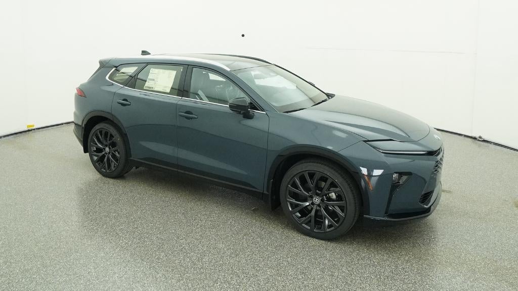 2025 Toyota Toyota Crown Signia Limited