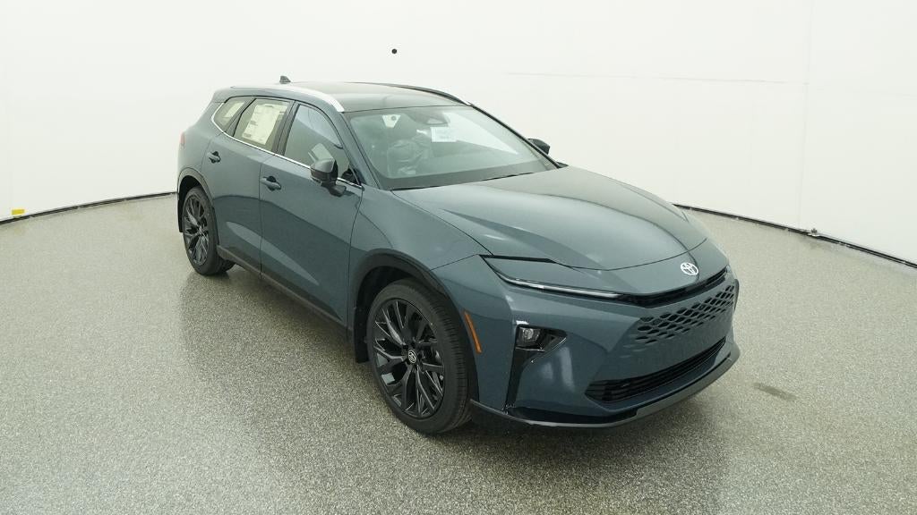 2025 Toyota Toyota Crown Signia Limited