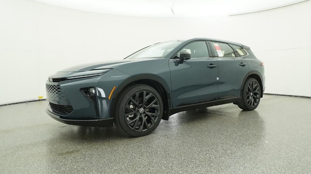 2025 Toyota Toyota Crown Signia Limited