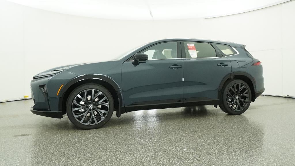 2025 Toyota Toyota Crown Signia Limited