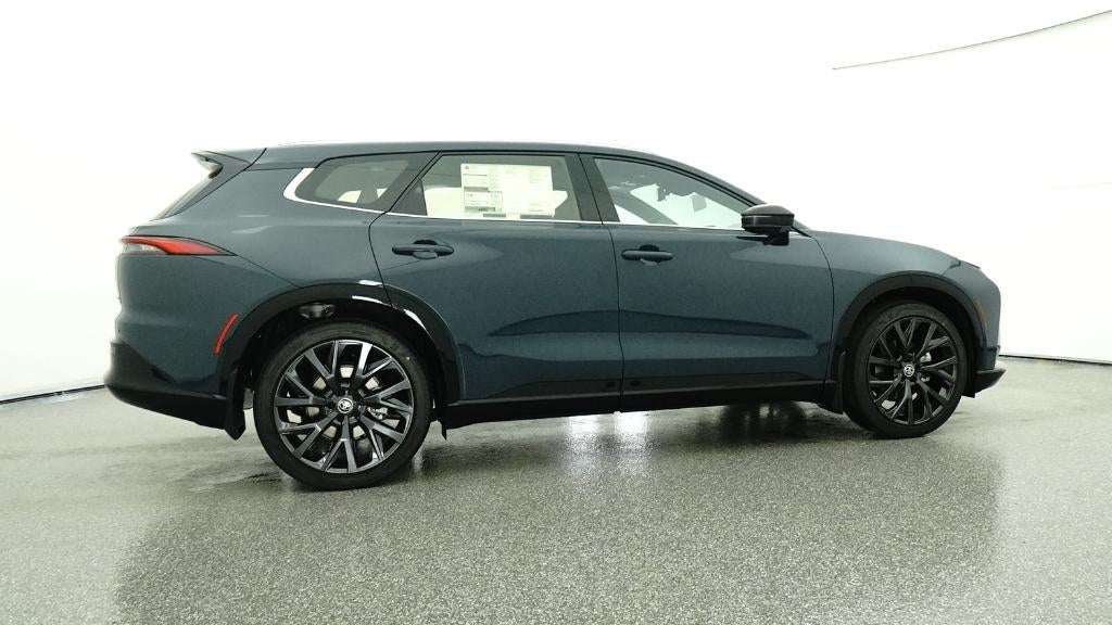 2025 Toyota Toyota Crown Signia Limited