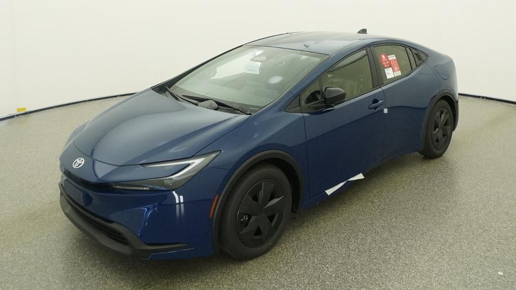 2027 Toyota Prius LE FWD