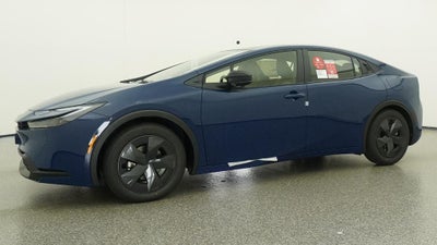 2027 Toyota Prius LE FWD