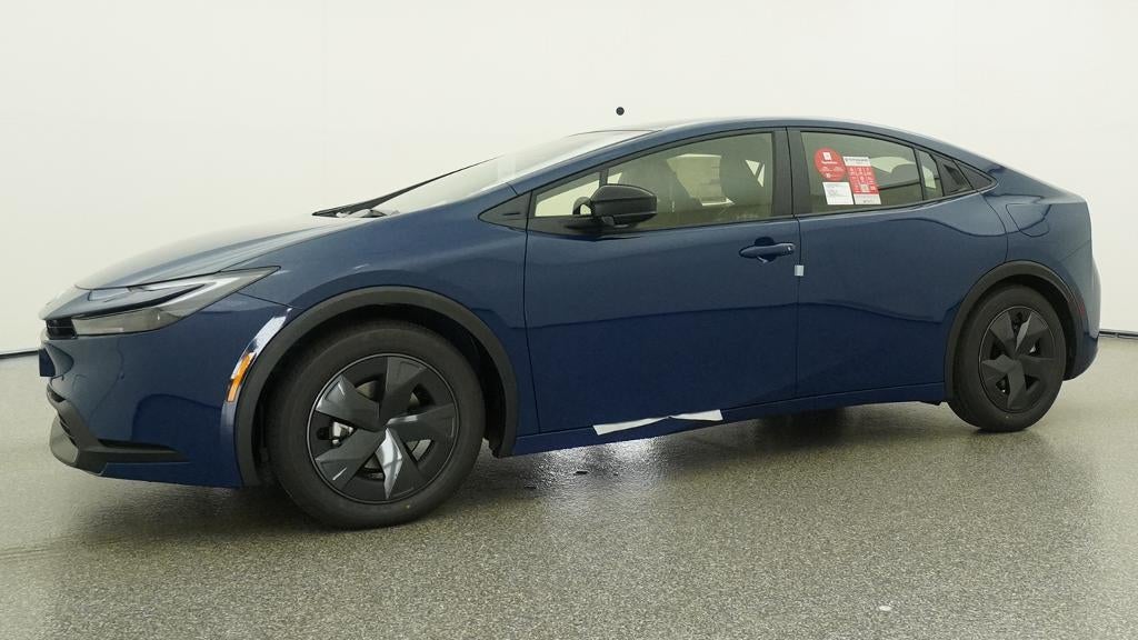 2027 Toyota Prius LE FWD